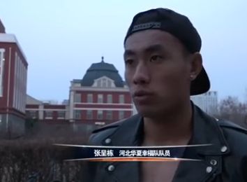 实际上，推出视效改进版，也是无奈之举